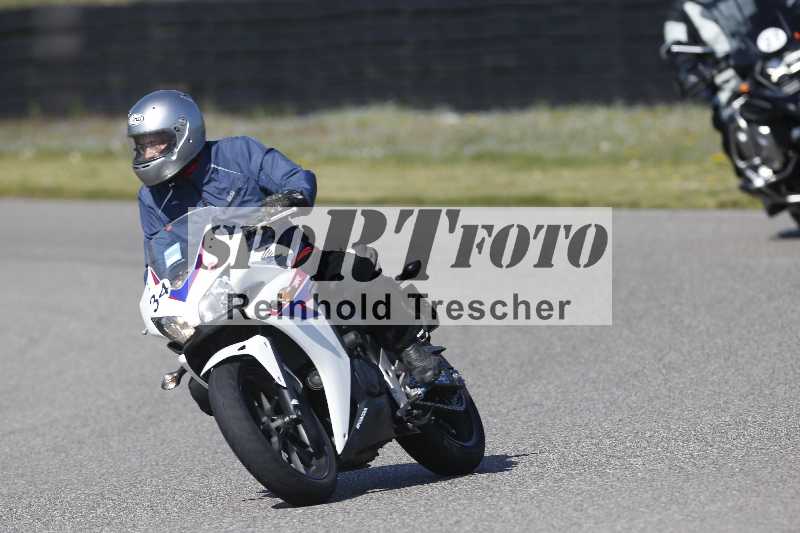 /01 02.04.2026 MAZ ADR/Gruppe rot/34